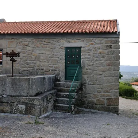 Casa Do Mogadouro *