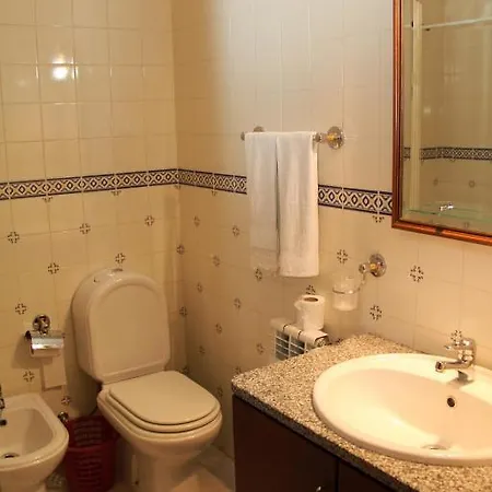 Guest house Casa Do Mogadouro