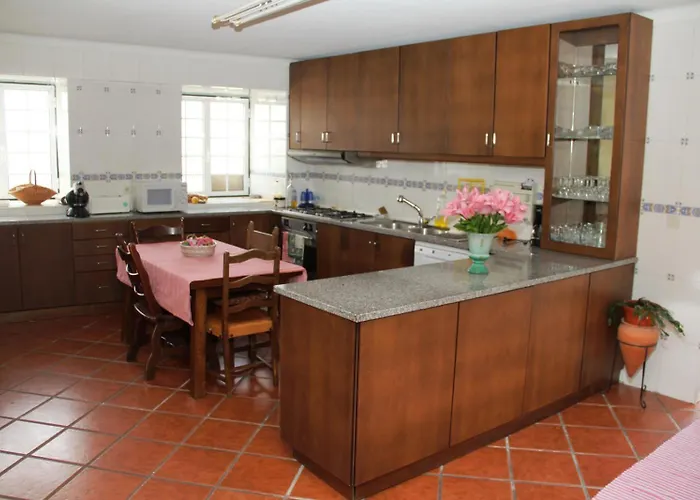 Casa Do Mogadouro Konukevi Mesquitela